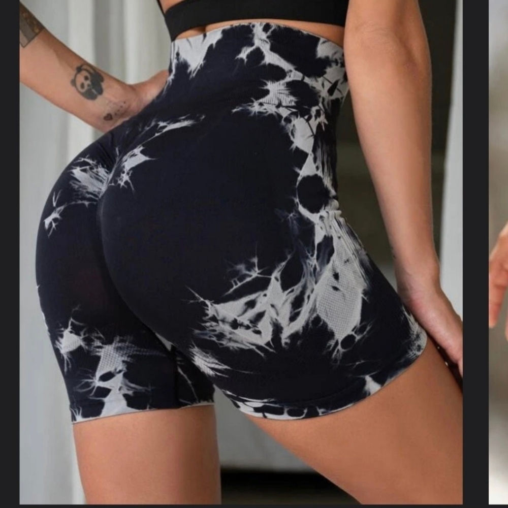 Scrunch Butt Squat Proof Shorts